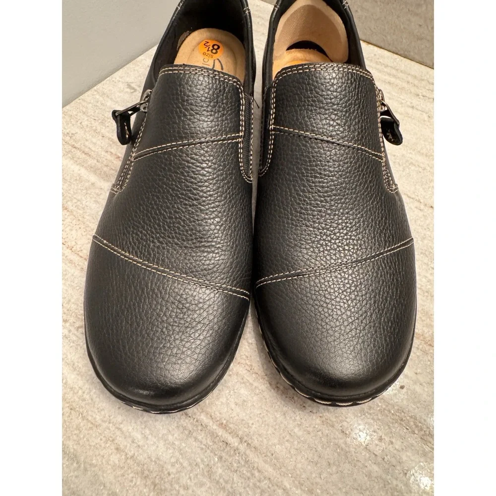 Clarks excellent like
